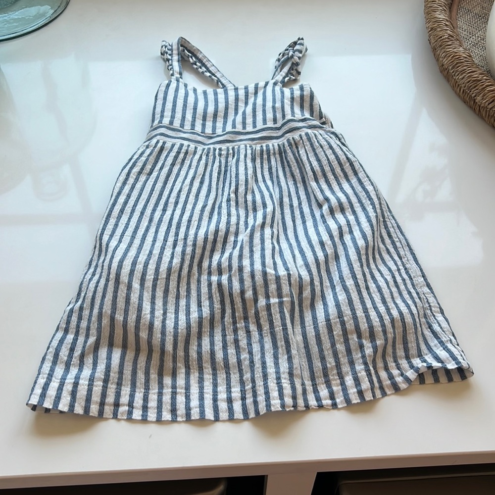 Girls gap dress
